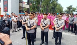 Komjen Pol Agung Setya Imam Effendi Pamit