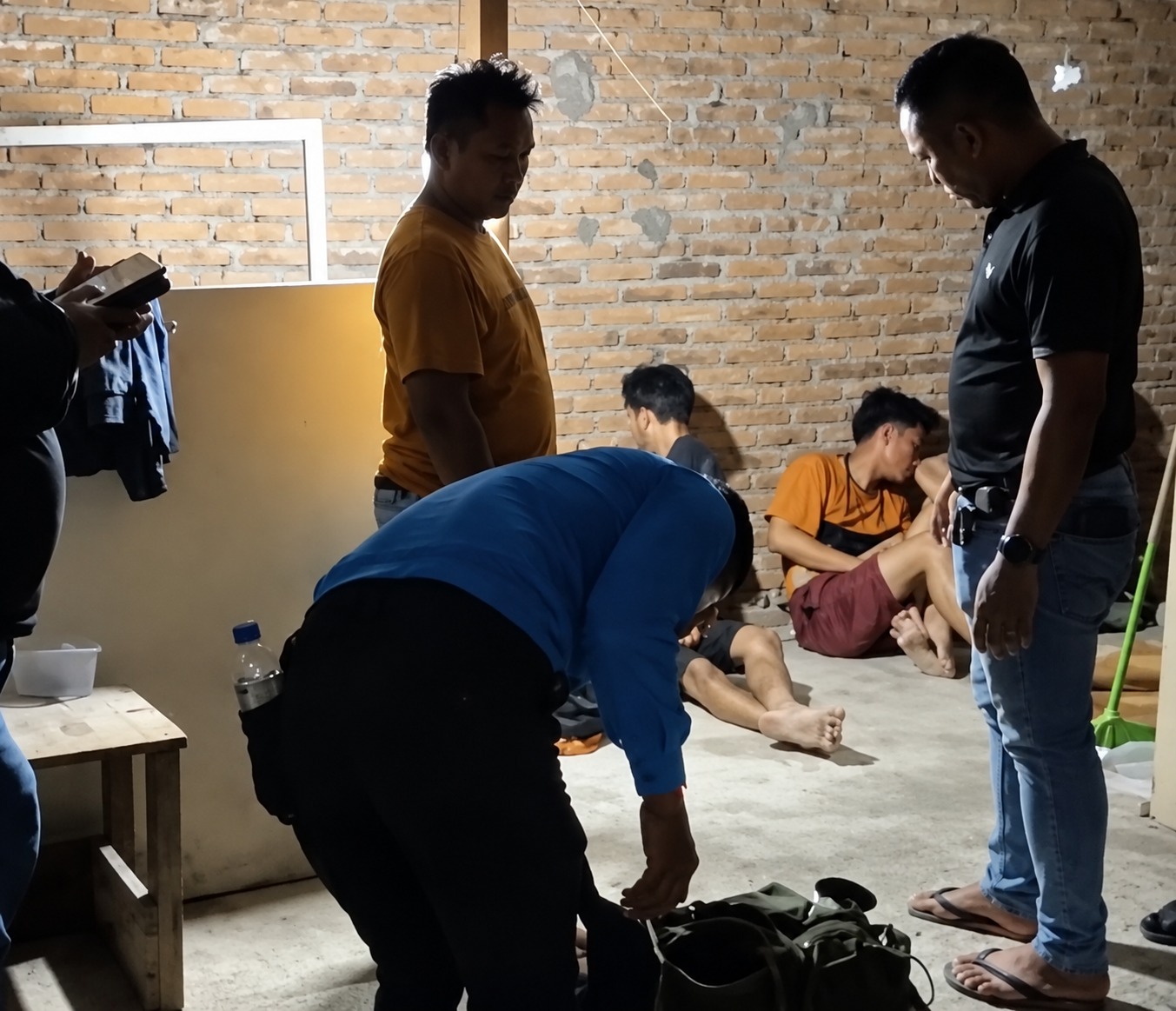 KURANG DARI 24 JAM