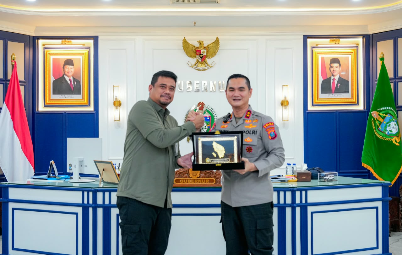 kapolda sumut silaturrahmi dengan gubernur